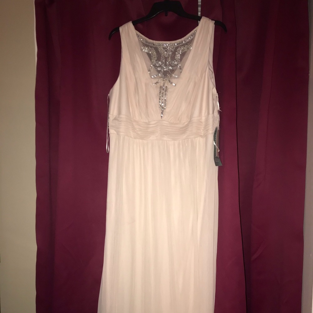 Beautiful never worn floor length dress